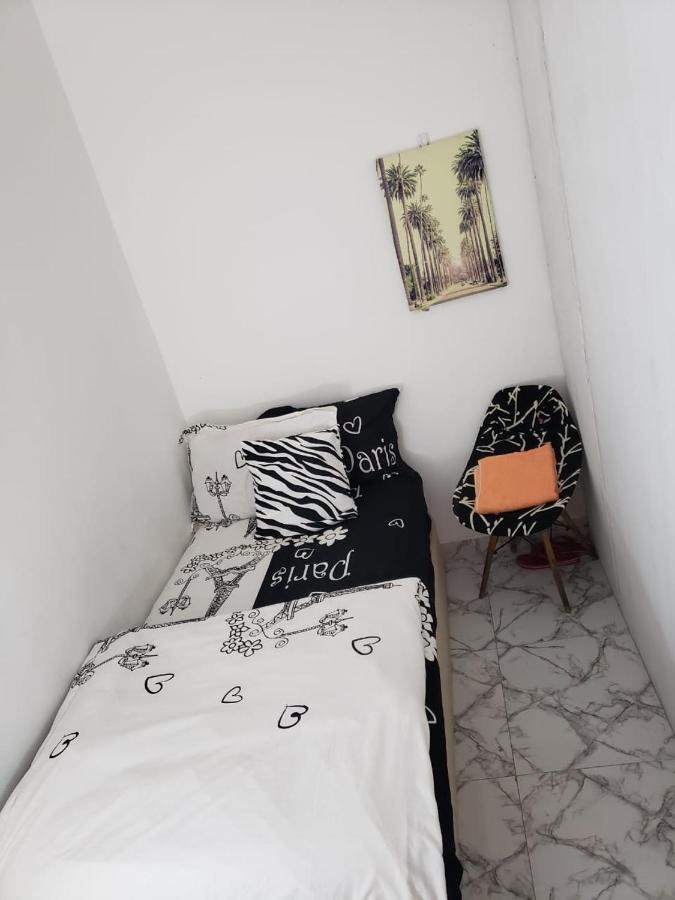 Appartement Comfy Zone à Abou Dabi Extérieur photo